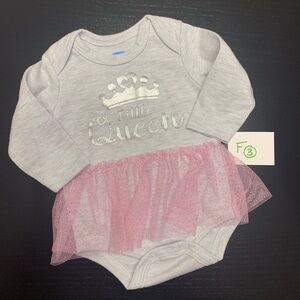 ⭐️2/$5.00⭐️Bon Bebe 0-3m Little Queen Onesie with Tutu
